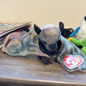 Beanie Baby Batty the Bat 1998